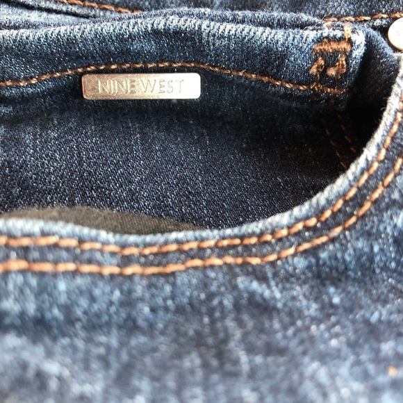 Nine West Mid Rise Skinny Jeans w / Custom Tailored Hem! - Picture 3 of 16